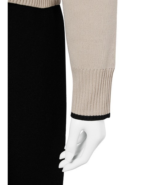 Mila Owen（ミラオーウェン）の「クルーネックくるみ釦短丈ニットカーディガン【手洗い可能】（カーディガン/ボレロ・レディース・ネイビー/ライム/ホワイト/ベージュ/ブラック・0/1）」の21枚目の写真