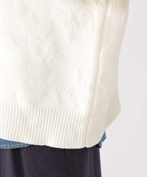 studio CLIP（スタディオクリップ）の「7ゲージフラワーカーディガンジャケット（カーディガン/ボレロ・レディース・ネイビー/オフホワイト・FREE）」の6枚目の写真