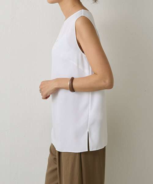 LIVETART（リヴェタート）の「《LIVETART》キュプラツイルタンクトップ（シャツ/ブラウス・レディース・ホワイト/ネイビー・FREE）」の4枚目の写真