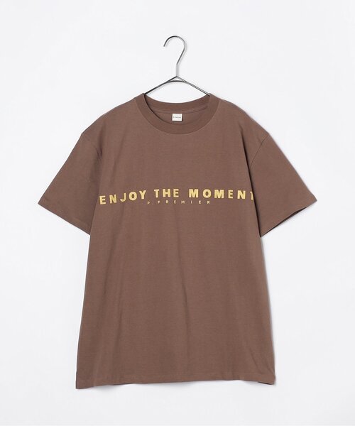 p.premier（ピードットプルミエ）の「【ママ】イロチ買いしたいシンプルロゴプリント半袖Tシャツ（Tシャツ/カットソー・レディース・パープル/チャコール/レッド/ピンク/ブラウン/サックスブルー/オフホワイト・MEDIUM）」の11枚目の写真