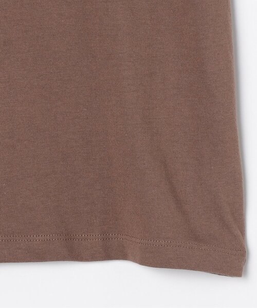p.premier（ピードットプルミエ）の「【ママ】イロチ買いしたいシンプルロゴプリント半袖Tシャツ（Tシャツ/カットソー・レディース・パープル/チャコール/レッド/ピンク/ブラウン/サックスブルー/オフホワイト・MEDIUM）」の16枚目の写真