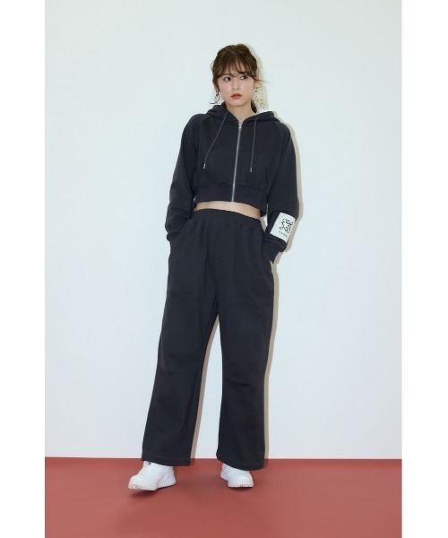 rienda(リエンダ)の「Rパッチ付きレディーススウェットトップス トレーナー 春服(スウェット・レディース・ベージュ/ライトブラック/杢グレー・FREE)」の6枚目の写真