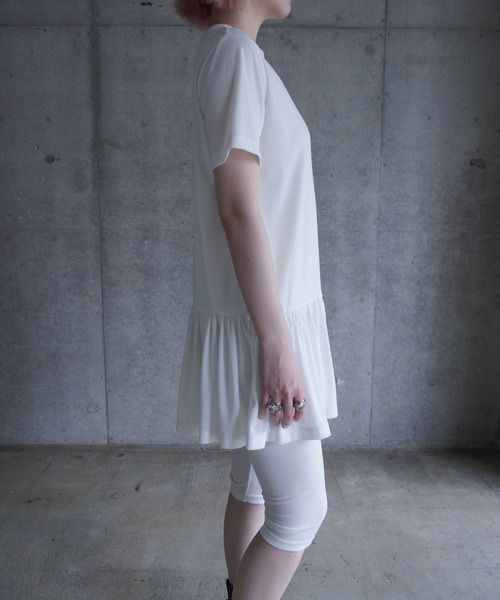 G.V.G.V.（ジーヴィージーヴィー）の「GATHER TUNIC TOP（Tシャツ/カットソー・レディース・ホワイト/ブラック・ONE SIZE）」の5枚目の写真