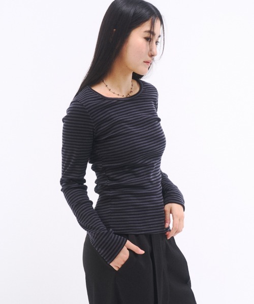 FEKETE（フェケテ）の「STRIPE LONG SLEEVE TEE / ボーダーロンT（Tシャツ/カットソー・レディース・アイボリー/グレー・FREE）」の18枚目の写真