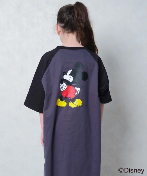 Disney(ディズニー)の「キッズ MICKEY MOUSE オーバーサイズワンピース(ワンピース・キッズ・モカ/チャコールグレー/杢グレー/ホワイト系その他2/ホワイト系その他3/ホワイト/ホワイト系その他/グレー系その他・120cm/110cm/160cm/150cm/140cm/130cm)」の7枚目の写真