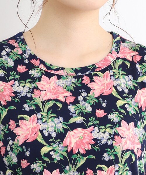 LAURA ASHLEY（ローラアシュレイ）の「【洗える／ジャージ素材／同柄アイテムあり】シャーボーン柄プルオーバー（Tシャツ/カットソー・レディース・ネイビー系/パープル系5・38/40）」の16枚目の写真