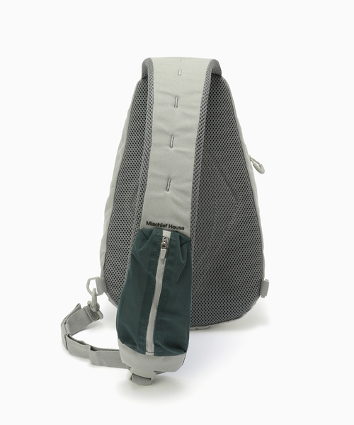 MSCHF(ミスチーフ)の「【Geek Office / ギークオフィス】MSCHF / ミスチーフ ロンバス ポケット バッグ(ボディバッグ/ウエストポーチ・レディース・グレー/ベージュ・FREE)」の9枚目の写真