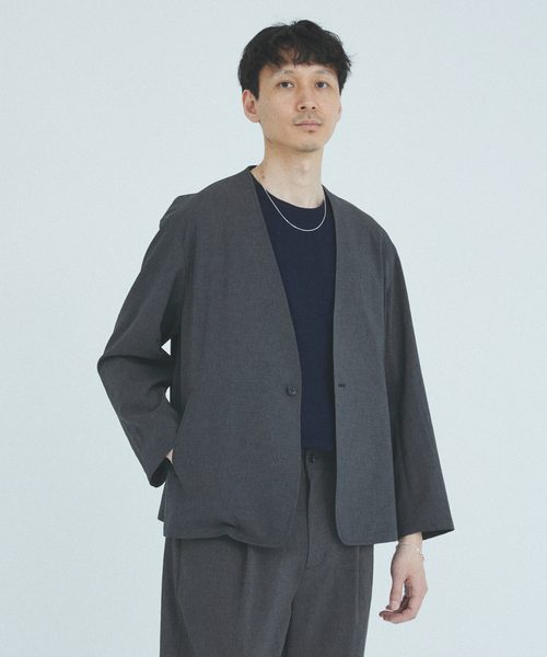 JOURNAL STANDARD（ジャーナルスタンダード）の「”吸水速乾 / 通気性” EVALET ストレッチ ノーカラージャケット / セットアップ対応（ノーカラージャケット・メンズ・ネイビー/ブラック系その他/チョコ・SMALL/MEDIUM/LARGE）」の8枚目の写真