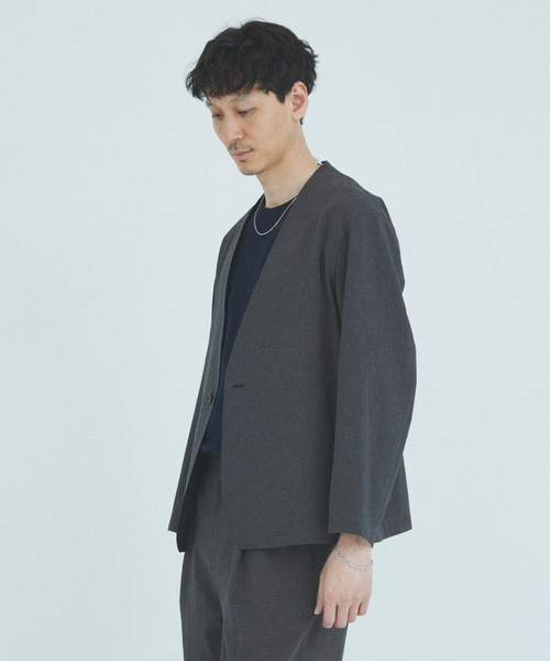 JOURNAL STANDARD（ジャーナルスタンダード）の「”吸水速乾 / 通気性” EVALET ストレッチ ノーカラージャケット / セットアップ対応（ノーカラージャケット・メンズ・ネイビー/ブラック系その他/チョコ・SMALL/MEDIUM/LARGE）」の7枚目の写真