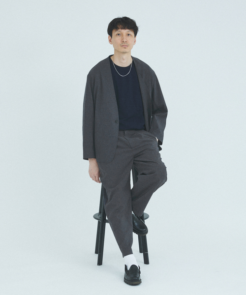 JOURNAL STANDARD（ジャーナルスタンダード）の「”吸水速乾 / 通気性” EVALET ストレッチ ノーカラージャケット / セットアップ対応（ノーカラージャケット・メンズ・ネイビー/ブラック系その他/チョコ・SMALL/MEDIUM/LARGE）」の4枚目の写真