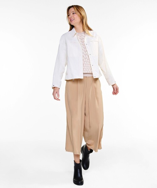 AIGLE（エーグル）の「UVカット 撥水 マルチユース ナイロンシャツジャケット（ナイロンジャケット・レディース・ブラック/ホワイト・40/34/36/38）」の13枚目の写真