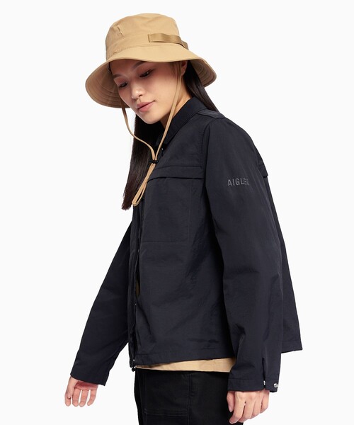 AIGLE（エーグル）の「UVカット 撥水 マルチユース ナイロンシャツジャケット（ナイロンジャケット・レディース・ブラック/ホワイト・40/34/36/38）」の10枚目の写真