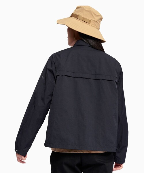 AIGLE（エーグル）の「UVカット 撥水 マルチユース ナイロンシャツジャケット（ナイロンジャケット・レディース・ブラック/ホワイト・40/34/36/38）」の11枚目の写真