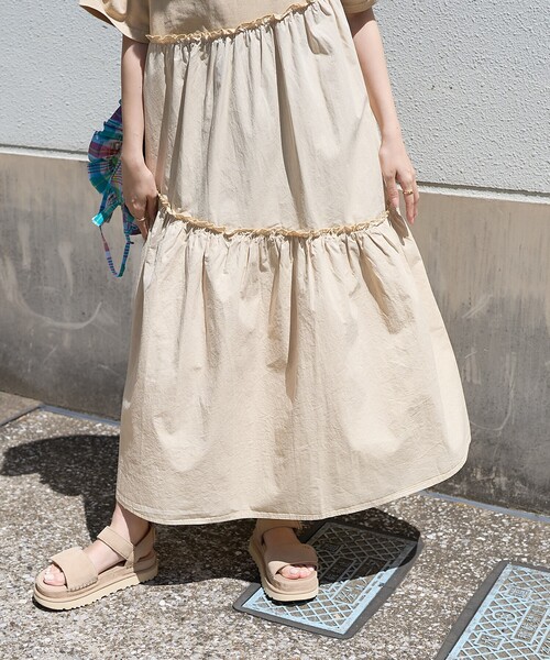 FREAK'S STORE（フリークスストア）の「裾フリル ピグメント半袖ワンピース/異素材ドッキングワンピース（ワンピース・レディース・ベージュ/ピンク/チャコールグレー・ﾌﾘ-）」の14枚目の写真