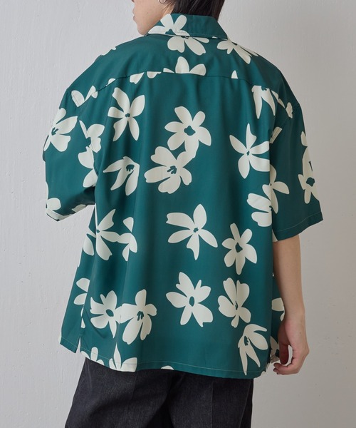 COLONY 2139(コロニートゥーワンスリーナイン)の「アートフラワー柄半袖シャツ(シャツ/ブラウス・メンズ・ブラック/グリーン・MEDIUM/LARGE)」の19枚目の写真