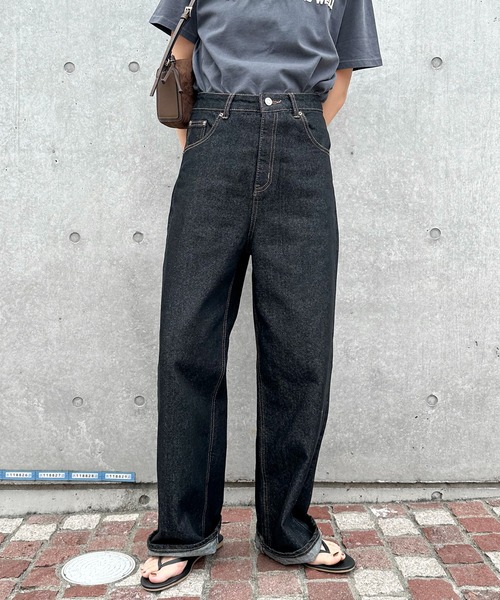 feepur(フェピュール)の「ストレートルーズデニム(デニムパンツ・レディース・ブラック/サックスブルー・SMALL/MEDIUM/LARGE)」の11枚目の写真