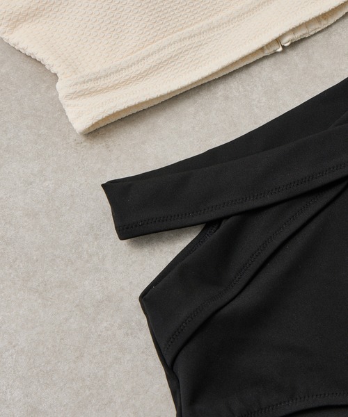 COLONY 2139（コロニートゥーワンスリーナイン）の「クロスボトムアメスリタキニ（水着・レディース・アイボリー/ブラック・FREE）」の9枚目の写真