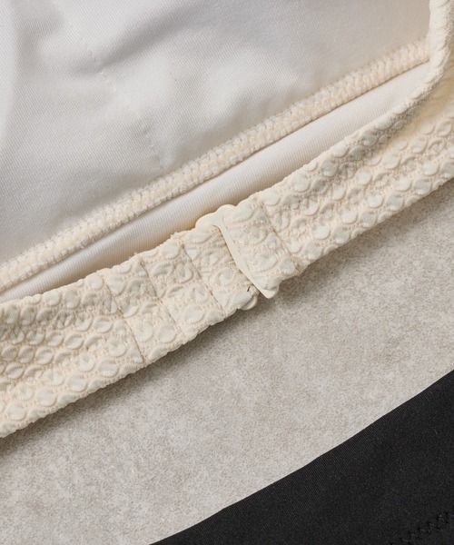 COLONY 2139（コロニートゥーワンスリーナイン）の「クロスボトムアメスリタキニ（水着・レディース・アイボリー/ブラック・FREE）」の14枚目の写真