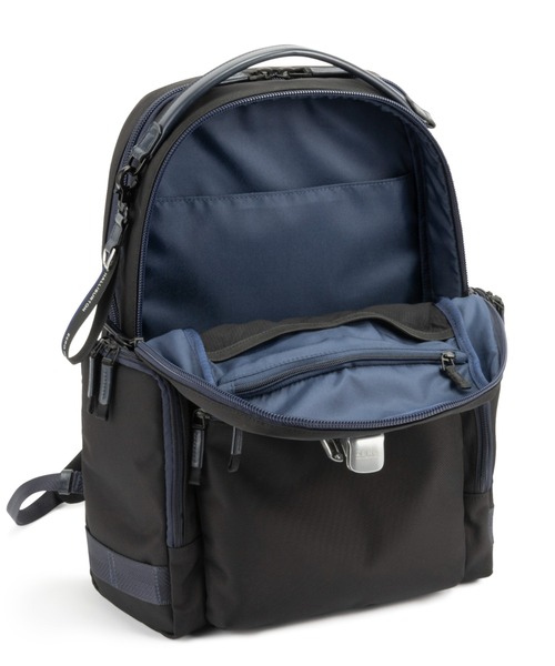 ZERO HALLIBURTON（ゼロハリバートン）の「ビジネスリュック ZLM B4サイズ収納 15.6inchPC収納 27L 81517（ビジネスバッグ・メンズ・ブラック/ネイビー・FREE）」の11枚目の写真