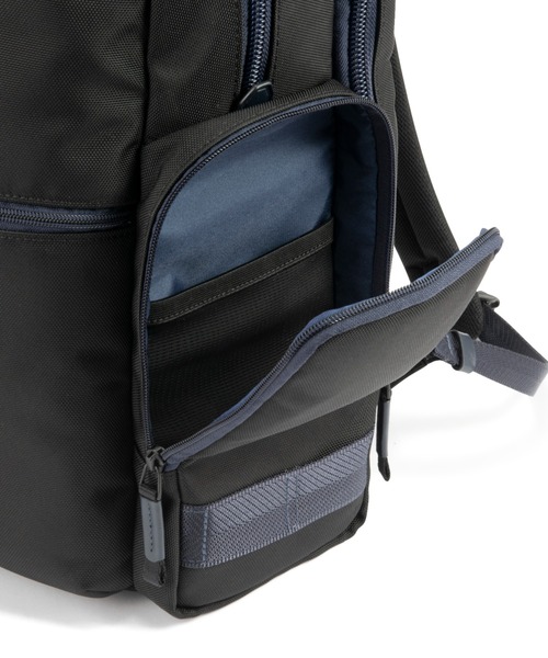 ZERO HALLIBURTON（ゼロハリバートン）の「ビジネスリュック ZLM B4サイズ収納 15.6inchPC収納 27L 81517（ビジネスバッグ・メンズ・ブラック/ネイビー・FREE）」の16枚目の写真