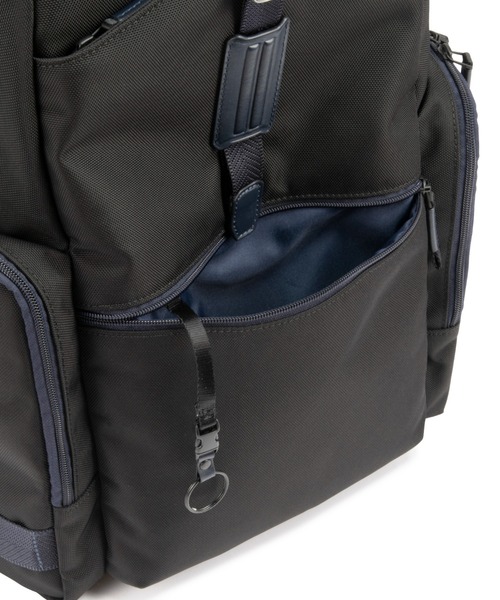 ZERO HALLIBURTON（ゼロハリバートン）の「ビジネスリュック ZLM B4サイズ収納 15.6inchPC収納 27L 81517（ビジネスバッグ・メンズ・ブラック/ネイビー・FREE）」の17枚目の写真