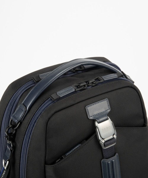 ZERO HALLIBURTON（ゼロハリバートン）の「ビジネスリュック ZLM B4サイズ収納 15.6inchPC収納 27L 81517（ビジネスバッグ・メンズ・ブラック/ネイビー・FREE）」の6枚目の写真