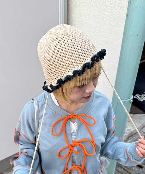 CIAOPANIC（チャオパニック）の「紐付きフリルニットハット（キャップ・レディース・ベージュ/ピンク/グリーン・ONE SIZE）」の6枚目の写真