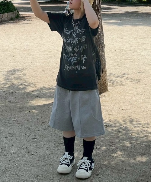 Chikashitsu +(チカシツプラス)の「【Chikashitsu +】messaging lettering t-shirt / 【チカシツプラス】メッセージレタリングプリント半袖Tシャツ(Tシャツ/カットソー・メンズ・ホワイト/チャコール/ブラック・ONE SIZE)」の20枚目の写真