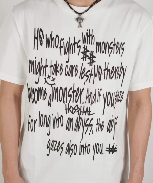 Chikashitsu +（チカシツプラス）の「【Chikashitsu +】messaging lettering t-shirt / 【チカシツプラス】メッセージレタリングプリント半袖Tシャツ（Tシャツ/カットソー・メンズ・ホワイト/チャコール/ブラック・ONE SIZE）」の10枚目の写真