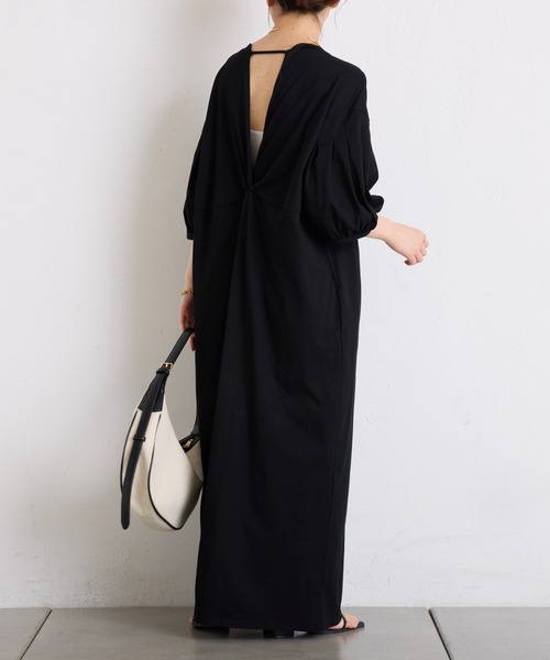 COLLAGE GALLARDAGALANTE（コラージュガリャルダガランテ）の「バックオープンカットワンピース/WEB限定（ワンピース・レディース・ピンク/グレー/ブラック・FREE）」の4枚目の写真