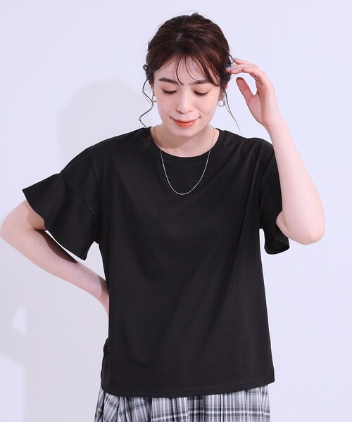 DRESKIP(ドレスキップ)の「【ひんやり/プチプラ】女性らしさ溢れる お袖シアーフリルトップス(Tシャツ/カットソー・レディース・グリーン系/ブラック/ライトブルー/オフホワイト・04/01/02/03)」の9枚目の写真