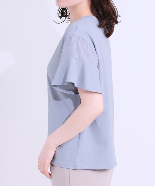 DRESKIP(ドレスキップ)の「【ひんやり/プチプラ】女性らしさ溢れる お袖シアーフリルトップス(Tシャツ/カットソー・レディース・グリーン系/ブラック/ライトブルー/オフホワイト・04/01/02/03)」の22枚目の写真