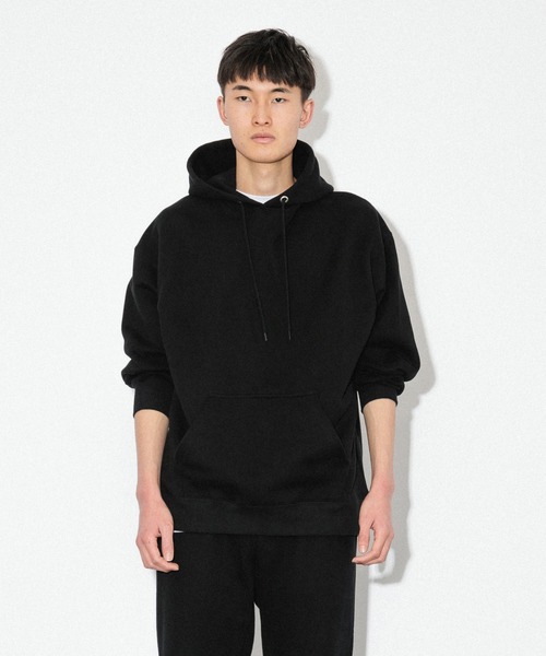 Knuu(ヌウ)の「Heavy Hooded Sweatshirt / ヘビーベーシックパーカー(パーカー・メンズ・ブラック/ヘザーグレー/ホワイト/グリーン/レッド/ネイビー/マルーン・X-SMALL/SMALL/MEDIUM/LARGE/X-LARGE/XX-LARGE)」の3枚目の写真