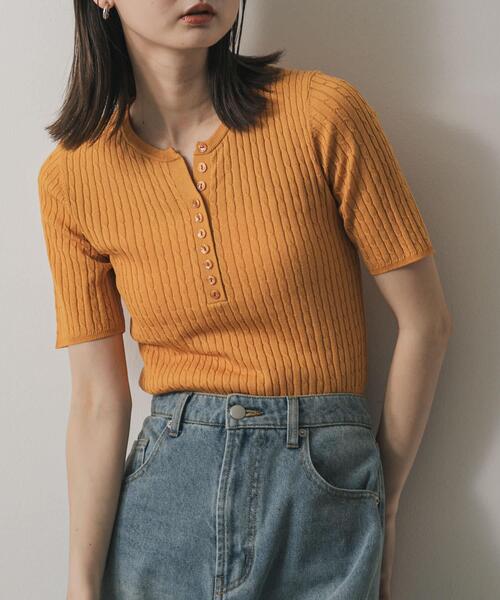 SENSE OF PLACE by URBAN RESEARCH（センスオブプレイスバイアーバンリサーチ）の「ヘンリーネックミニケーブルセーター(半袖)（ニット/セーター・レディース・ピンク/ネイビー/オレンジ/グレー/アイボリー/ライトブルー/ブラック・ONE）」の7枚目の写真