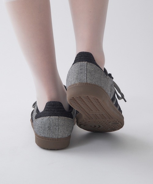 adidas(アディダス)の「【adidas】SAMBA OG / adidas Originals / サンバOG / アディダスオリジナルス / スニーカー(スニーカー・レディース・ホワイト系その他2/ブラック/ネイビー/ホワイト/シルバー/ブラック系1/ブラック系その他2/ブラウン・23cm/23.5cm/24cm/24.5cm/25cm/25.5cm/26cm/26.5cm/27cm/27.5cm/22.5cm)」の13枚目の写真