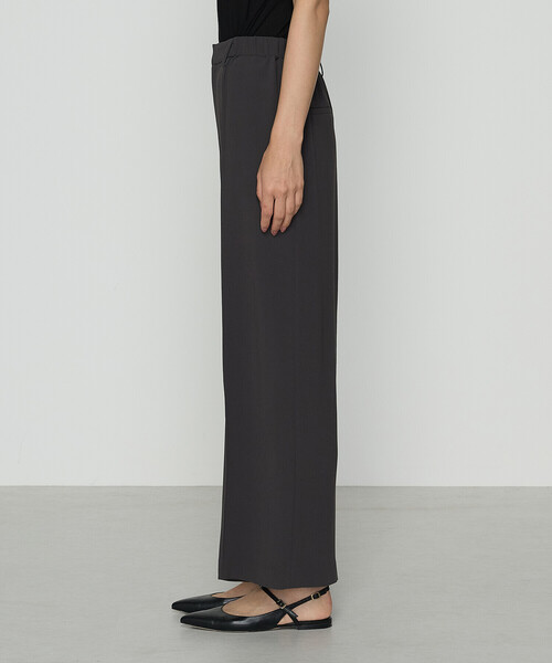 K.T KIYOKO TAKASE（キヨコタカセ）の「バックサテンジョーゼット クロップドワイドパンツ（その他パンツ・レディース・ネイビー/ダークグレー・9号/7号）」の10枚目の写真