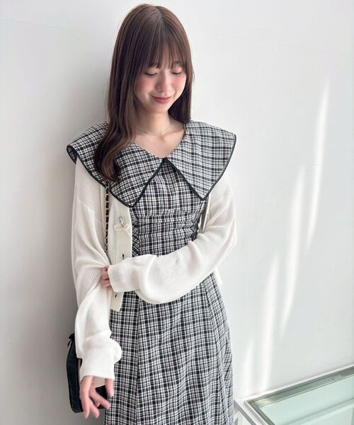 MAJESTIC LEGON（マジェスティックレゴン）の「チョーカーセットビッグカラーワンピース（ワンピース・レディース・ブラック/ホワイト系その他2/ブラック系その他・SMALL/MEDIUM）」の13枚目の写真