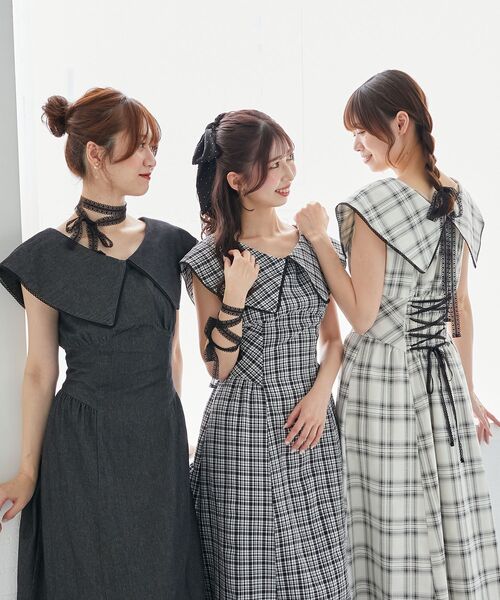 MAJESTIC LEGON（マジェスティックレゴン）の「チョーカーセットビッグカラーワンピース（ワンピース・レディース・ブラック/ホワイト系その他2/ブラック系その他・SMALL/MEDIUM）」の15枚目の写真