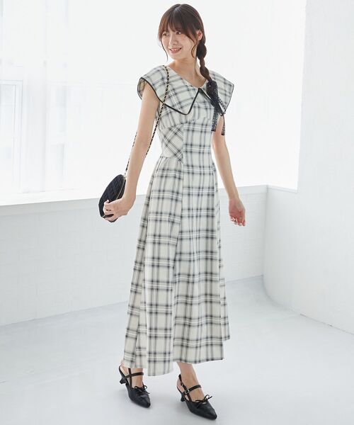 MAJESTIC LEGON（マジェスティックレゴン）の「チョーカーセットビッグカラーワンピース（ワンピース・レディース・ブラック/ホワイト系その他2/ブラック系その他・SMALL/MEDIUM）」の18枚目の写真