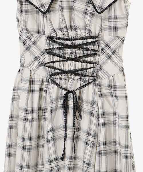 MAJESTIC LEGON（マジェスティックレゴン）の「チョーカーセットビッグカラーワンピース（ワンピース・レディース・ブラック/ホワイト系その他2/ブラック系その他・SMALL/MEDIUM）」の6枚目の写真