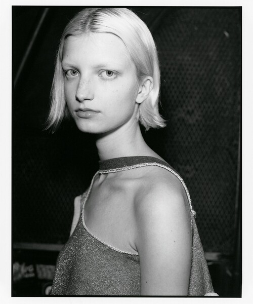 maturely（マチュアリー）の「【1/15再値下げ】maturely / グリッターミニワンピース（ワンピース・レディース・シルバー/ゴールド・ONE SIZE）」の17枚目の写真