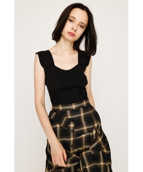 SLY(スライ)の「SQUARE NECK KNIT TANK スクエアネック ニット タンク サマーニット 夏服 ノースリーブトップス(タンクトップ・レディース・オフホワイト/杢グレー/ブラック/バーガンディー・FREE)」の8枚目の写真