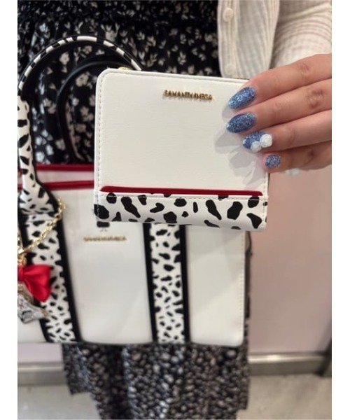 Disney(ディズニー)の「ディズニーヴィランズコレクション 「クルエラ」 折財布(財布・レディース・ホワイト・FREE)」の9枚目の写真