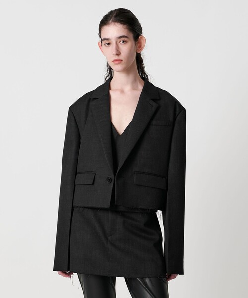 AEWEN MATOPH(イウエン マトフ)の「<AEWEN MATOPH>ウールショートジャケット(テーラードジャケット・レディース・ブラック/ブラウン・36/38)」の2枚目の写真