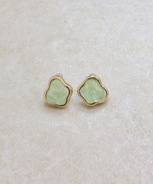 fredy emue(フレディエミュ)の「アメーバクリアピアス(ピアス(両耳用)・レディース・ブルー/ミント/クリア・FREE)」の12枚目の写真