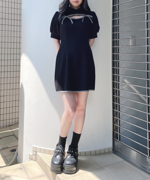 abc une face(アーベーセーアンフェイス)の「フロントアキパーカーワンピース(ワンピース・レディース・グレー/ブラック/ベージュ・FREE)」の8枚目の写真