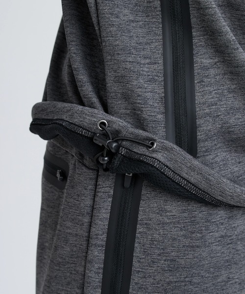 RVCA（ルーカ）の「RVCA メンズ BALANCE TECH FLEECE ZIP HOODIE パーカー 【2025年秋冬モデル】/ルーカセットアップ対応フロントジップアップフリースパーカー・フーディー（パーカー・メンズ・ブラック系その他・SMALL/LARGE/X-LARGE/MEDIUM）」の7枚目の写真