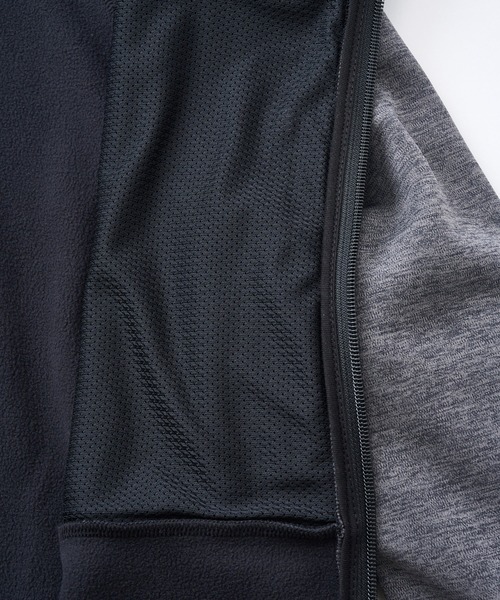 RVCA（ルーカ）の「RVCA メンズ BALANCE TECH FLEECE ZIP HOODIE パーカー 【2025年秋冬モデル】/ルーカセットアップ対応フロントジップアップフリースパーカー・フーディー（パーカー・メンズ・ブラック系その他・SMALL/LARGE/X-LARGE/MEDIUM）」の9枚目の写真