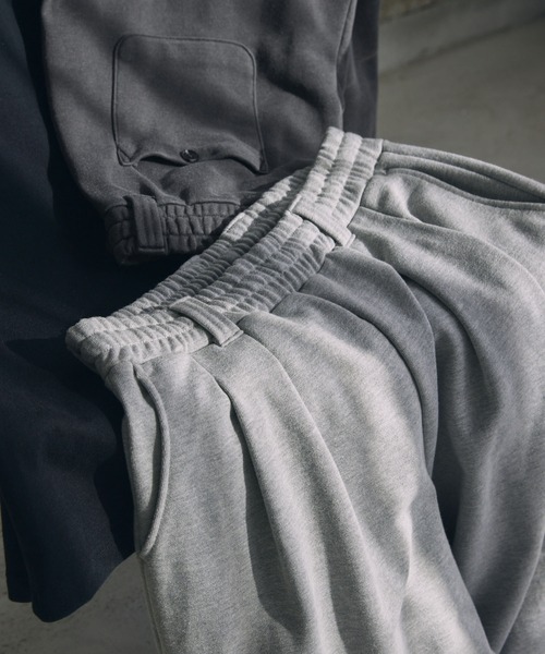 LUENNA(ルエナ)の「【LUENNA】2-Tuck Wide Sweat Pants / 2タックワイドスウェットパンツ(スウェットパンツ・メンズ・グレー/ブラック/チャコールグレー・S/M/L)」の15枚目の写真