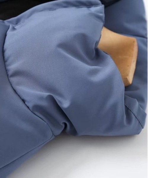 ARCADE（アーケード）の「オーバーサイズ ショート丈 リブ付き ボリューム衿 エコダウンジャケット -ARCADE Limited Line-（ダウンジャケット/コート・レディース・ブラック/グレイッシュベージュ/アイボリー・FREE）」の17枚目の写真